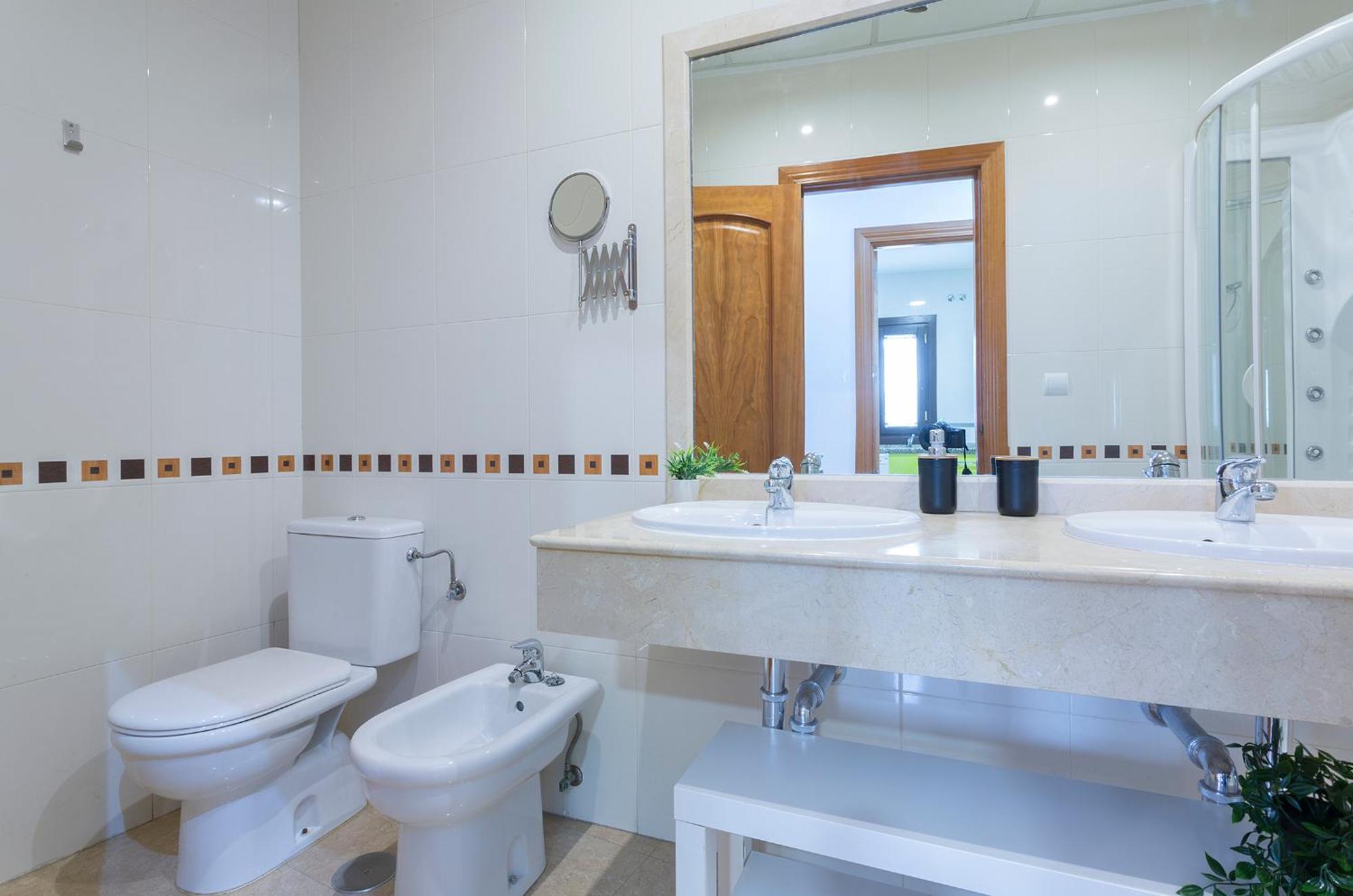Santa Catalina Patio Andaluz 3 Rooms Sevilla Eksteriør billede